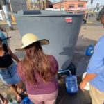 13-1_supervisan_funcionamiento_de_puntos_de_distribución_de_agua_en_alto_hospicio_13-02-2023_ae.mp4_snapshot_01.00.060