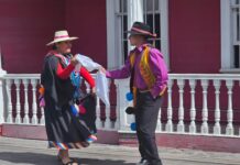 CUARTO ENCUENTRO DE DANZAS MIGRANTES EN EL TEATRO MUNICIPAL DE IQUIQUE