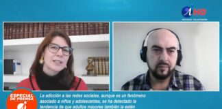 Personas mayores adicta a las redes sociales: ¿Por qué ocurre este fenómeno?